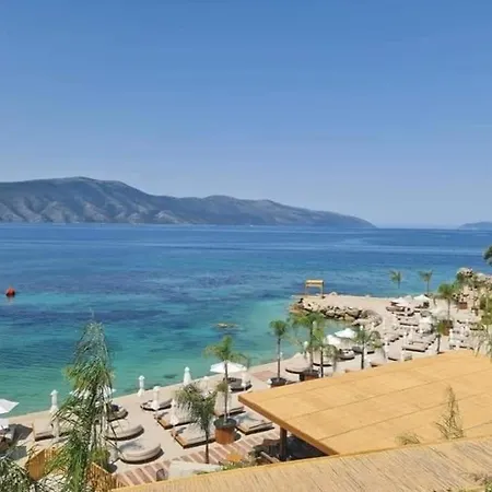Pulo *